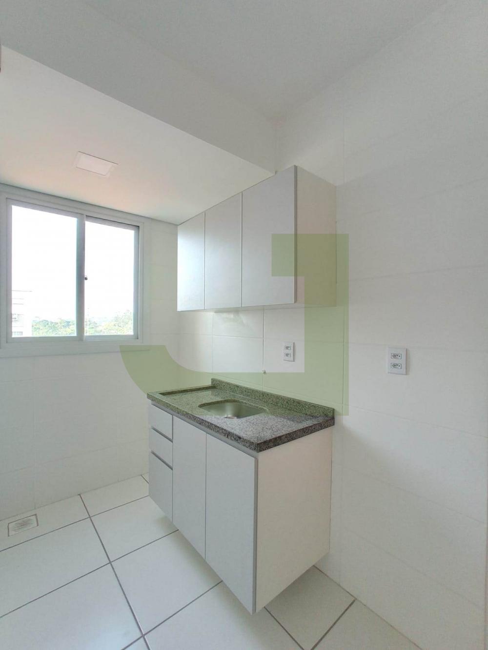 Alugar Apartamento / Padrão em São Leopoldo R$ 1.100,00 - Foto 5