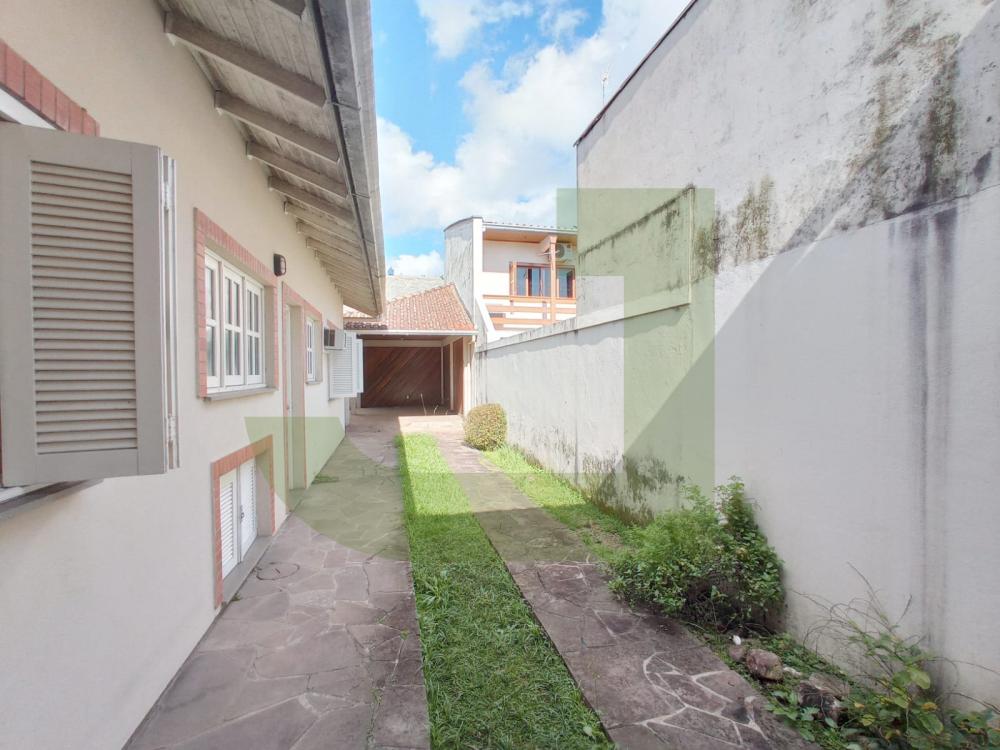Alugar Casa / Residencial em São Leopoldo R$ 3.300,00 - Foto 18