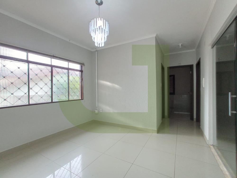 Alugar Casa / Residencial em São Leopoldo R$ 2.900,00 - Foto 3