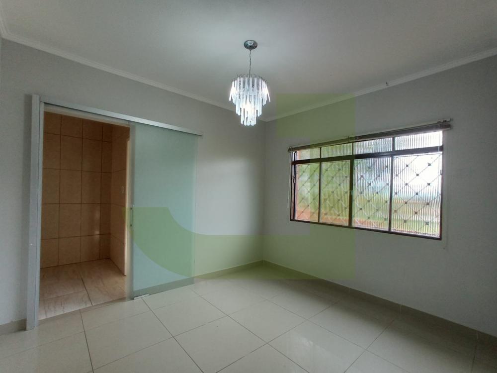 Alugar Casa / Residencial em São Leopoldo R$ 2.900,00 - Foto 4