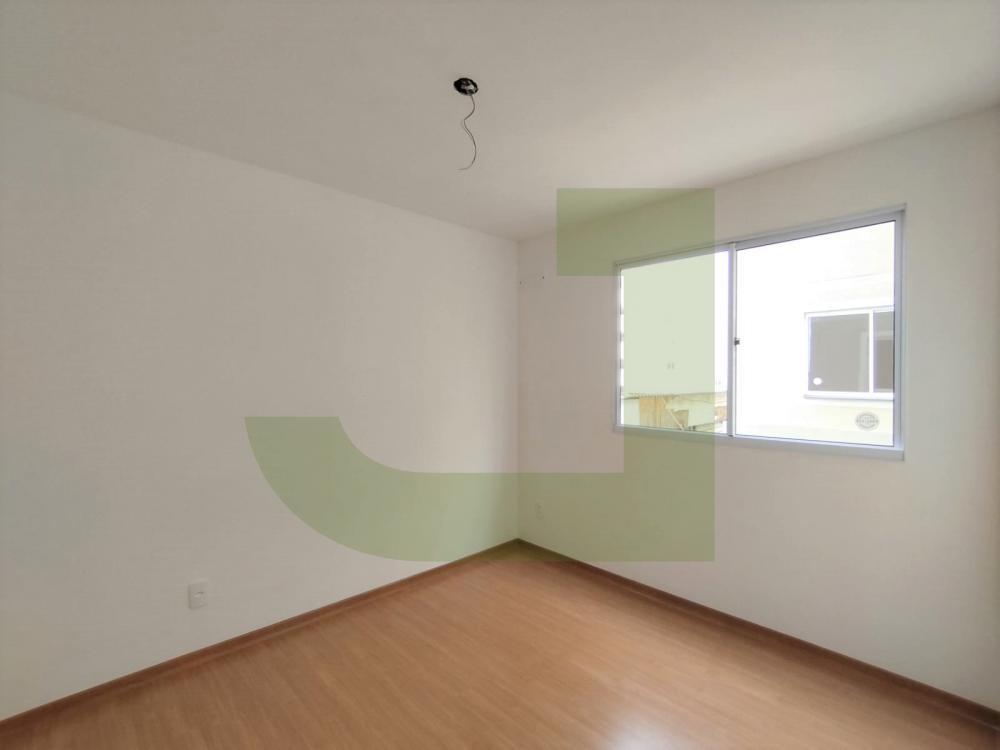 Dormitório 02 Alugar Apartamento / Padrão em São Leopoldo R$ 1.000,00 - Foto 4