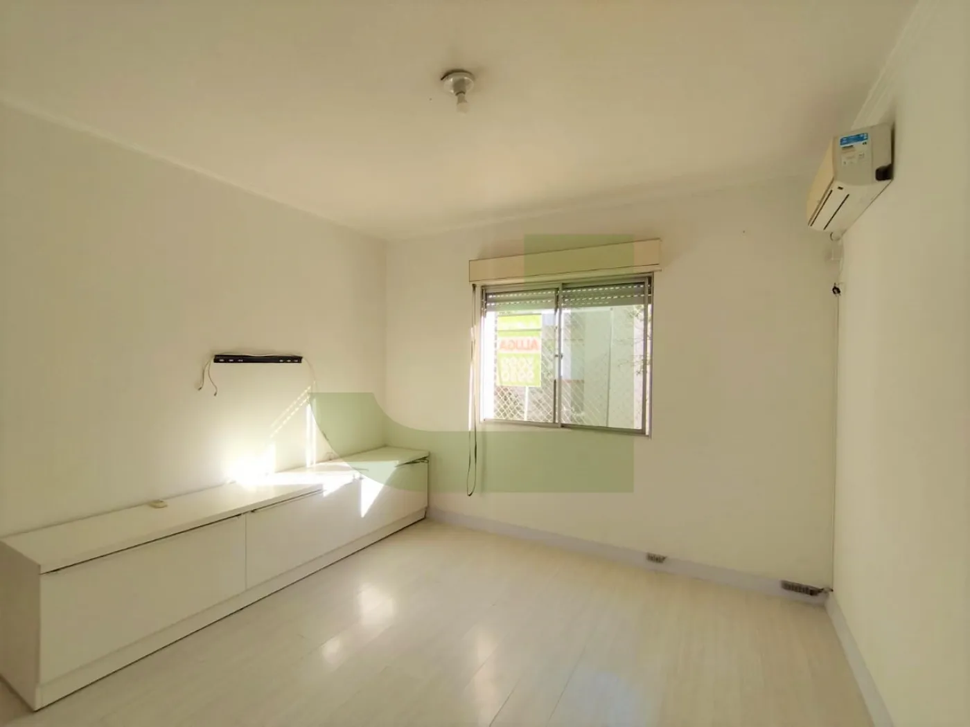 Sala 01 Alugar Apartamento / Padrão em São Leopoldo R$ 1.250,00 - Foto 1