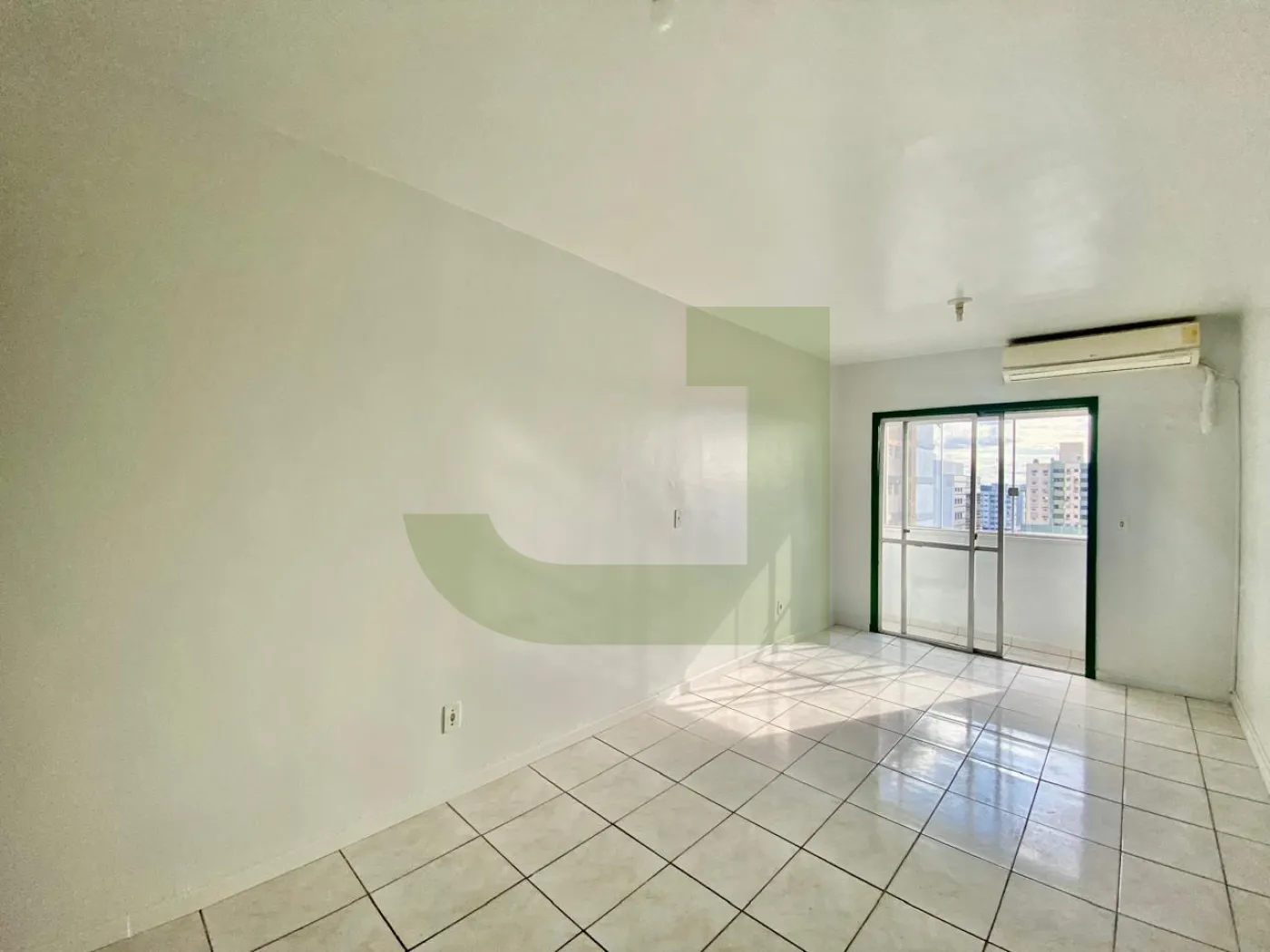 Sala Comprar Apartamento / JK Studio em São Leopoldo R$ 120.000,00 - Foto 1