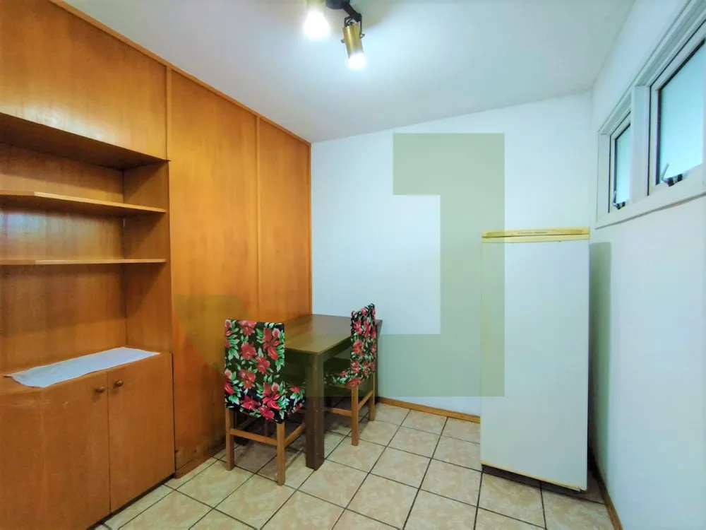 Sala/Cozinha 01 Alugar Apartamento / Padrão em São Leopoldo R$ 1.000,00 - Foto 1