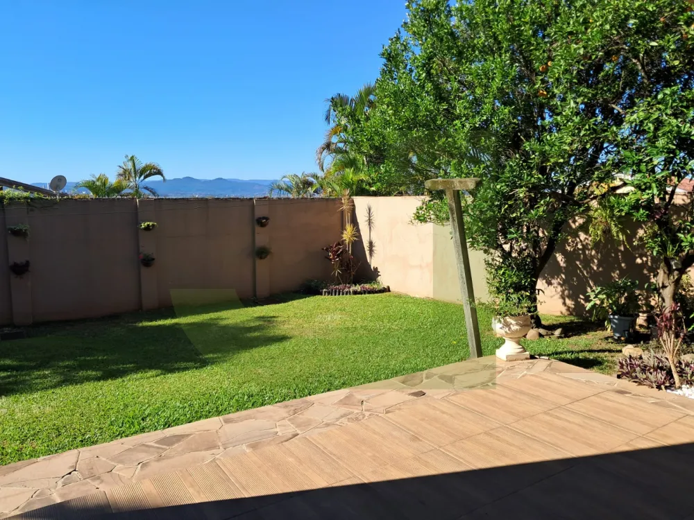 área e pátio fundos Comprar Casa / Residencial em São Leopoldo R$ 1.600.000,00 - Foto 23