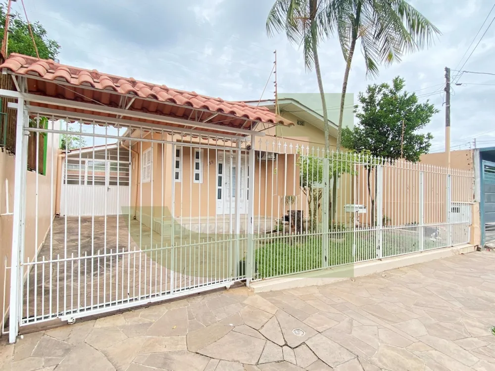 Fachada Alugar Casa / Residencial em São Leopoldo R$ 1.600,00 - Foto 2