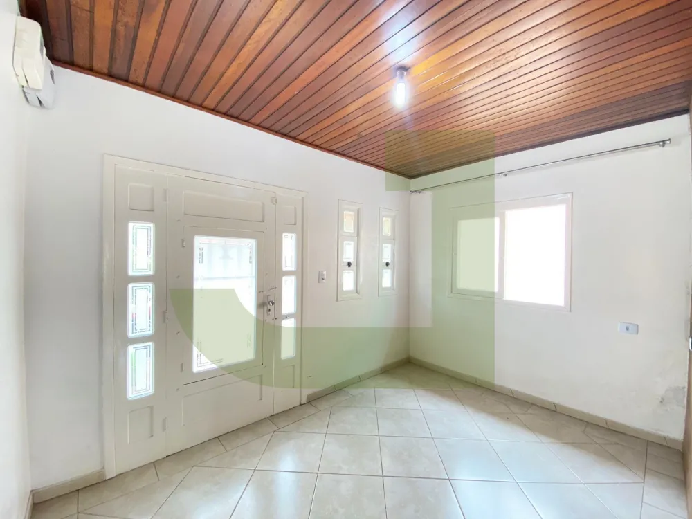 Sala Alugar Casa / Residencial em São Leopoldo R$ 1.600,00 - Foto 4