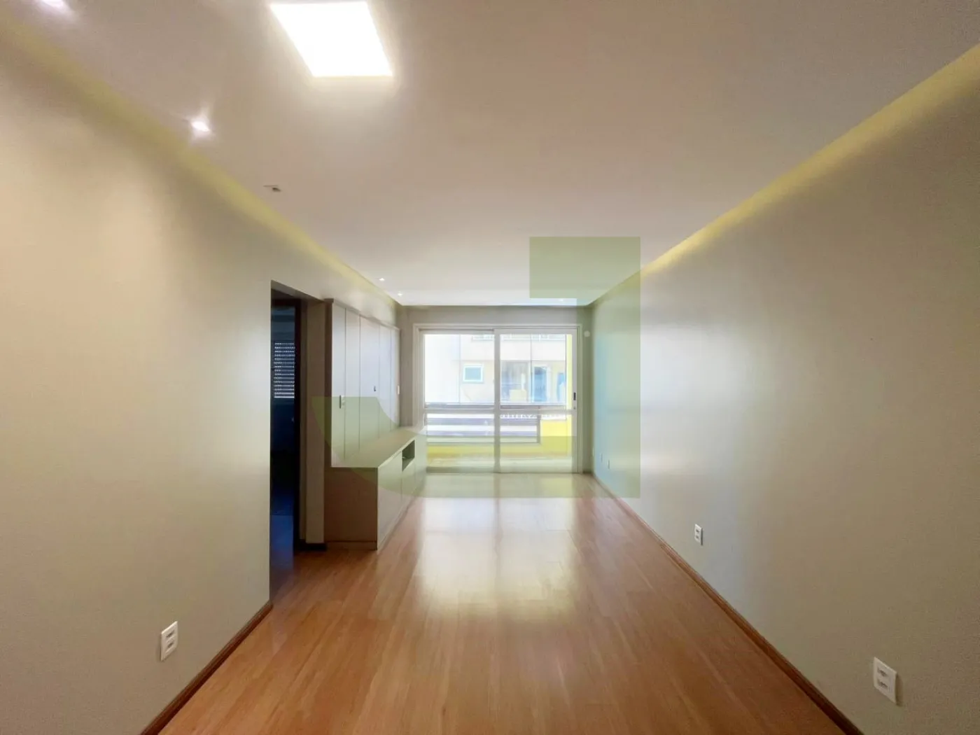 Sala Alugar Apartamento / Padrão em São Leopoldo R$ 2.700,00 - Foto 2