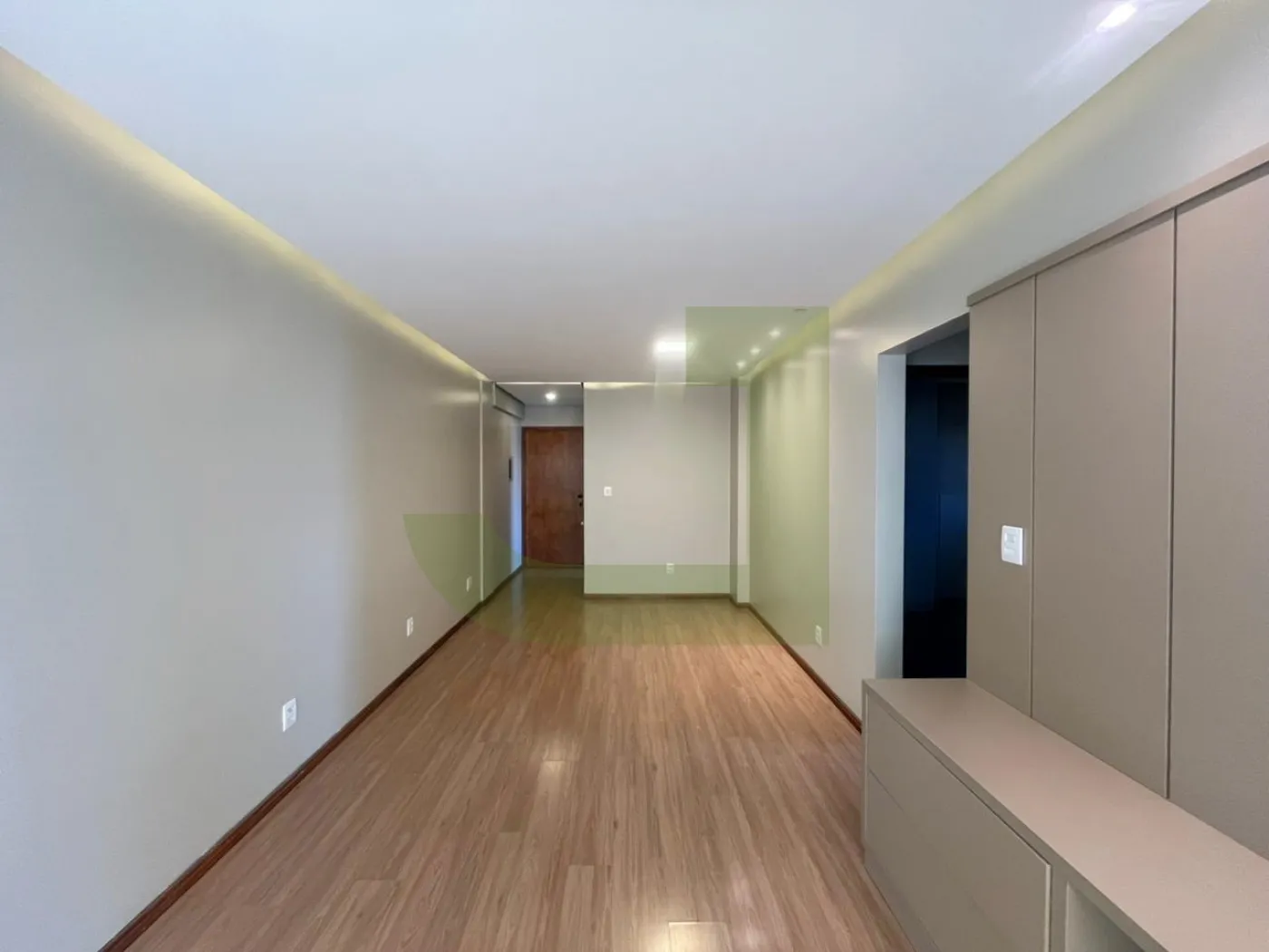 Sala Alugar Apartamento / Padrão em São Leopoldo R$ 2.700,00 - Foto 1
