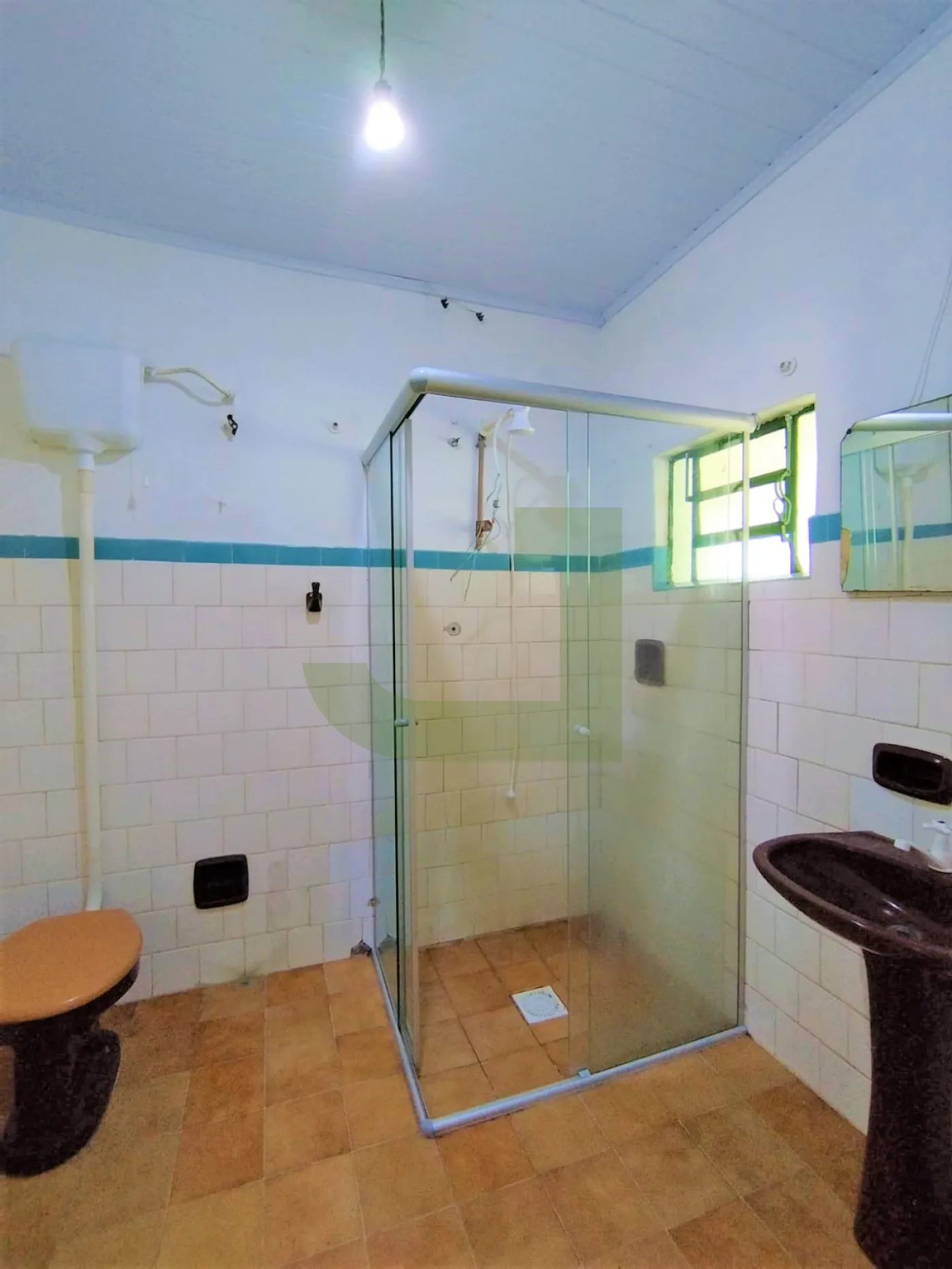 Banheiro Alugar Casa / Residencial em São Leopoldo R$ 2.000,00 - Foto 7