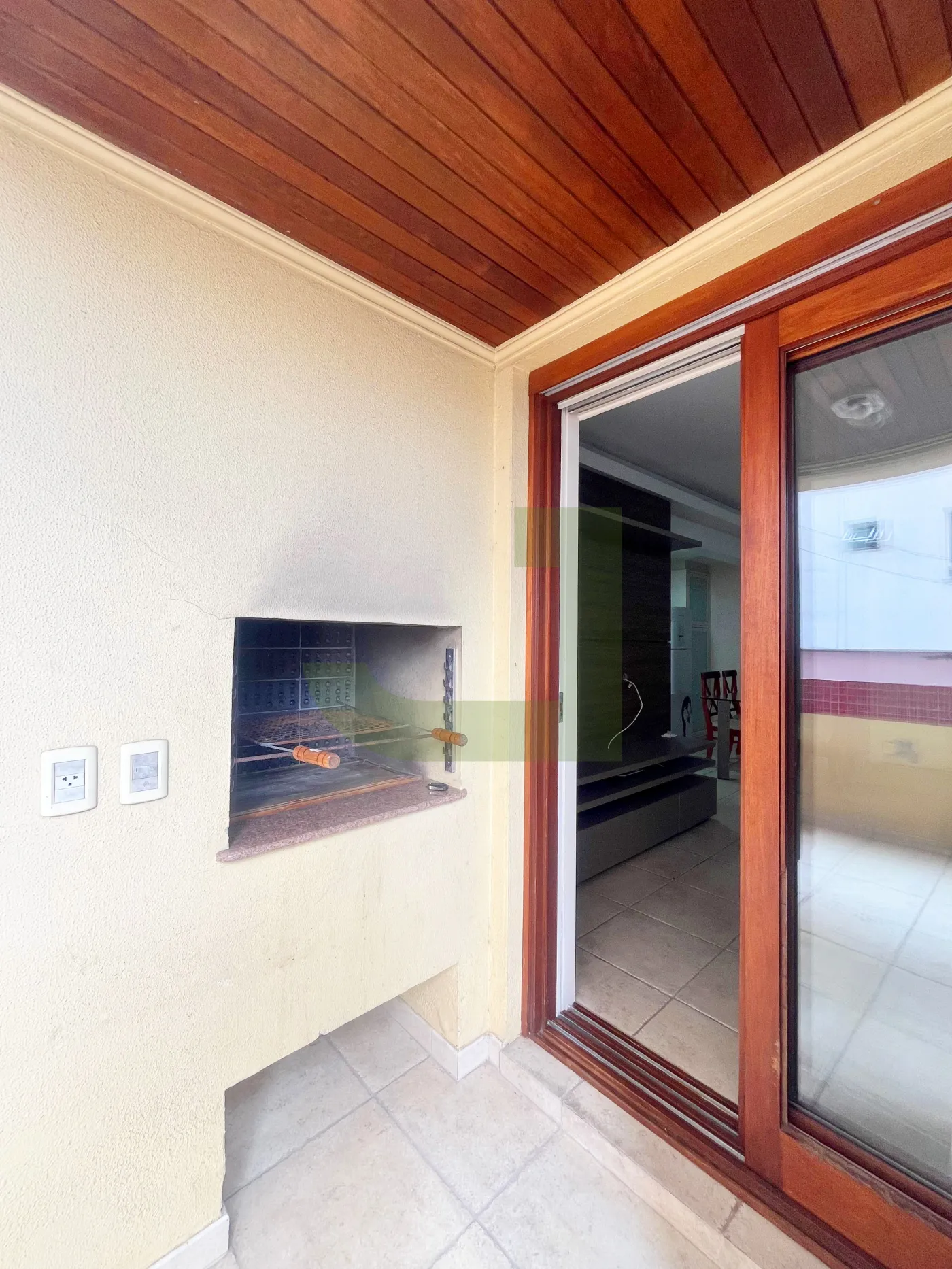 Sacada Alugar Apartamento / Padrão em São Leopoldo R$ 1.800,00 - Foto 10