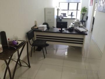 Alugar Comercial / Sala comercial em condomínio em São Leopoldo. apenas R$ 213.000,00