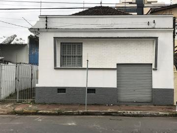 Casa comercial com 3 salas à venda no centro de São Leopoldo.