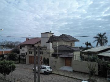 Casa em boa localização no Jardim América