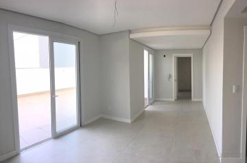 Apartamento de 2 dormitórios com terraço, no Centro de São Leopoldo.