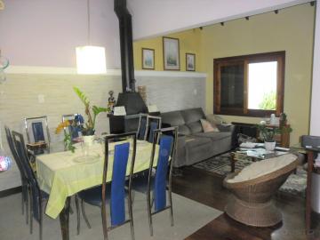 Casa com 3 dormitórios e piscina à venda no Bairro Jardim das Acássias em São Leopoldo