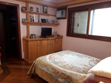 Excelente apartamento e 3 dormitórios e terraço localizado em um dos melhores bairros de São Leopoldo.