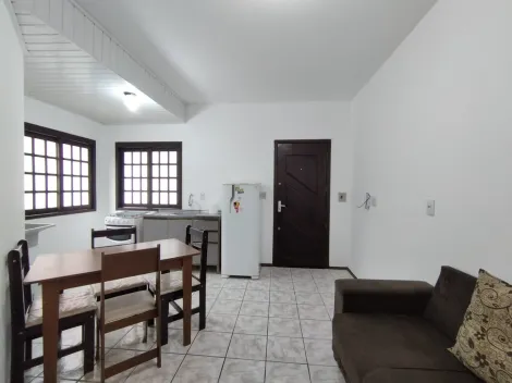 Alugar Apartamento / Padrão em São Leopoldo. apenas R$ 890,00