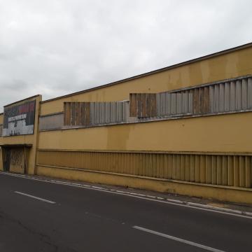 Pavilhão à venda no Bairro Scharlau em São Leopoldo.