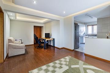 Apartamento 2 dormitórios com 1 vaga, no centro, São Leopoldo, à venda R$ 380.000,00