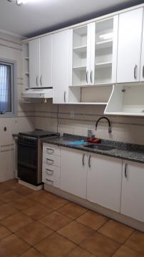 Apartamento de 2 dormitórios no Centro de São Leopoldo à venda