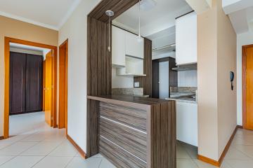 Apartamento duplex para locação, com 3 dormitórios, fica no bairro Centro em São Leopoldo!