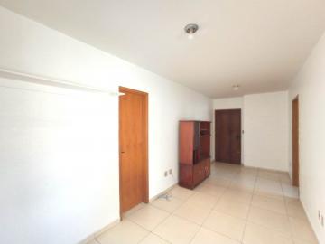 Alugar Apartamento / Padrão em São Leopoldo. apenas R$ 750,00