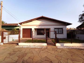 Alugar Casa / Residencial em São Leopoldo. apenas R$ 1.350,00
