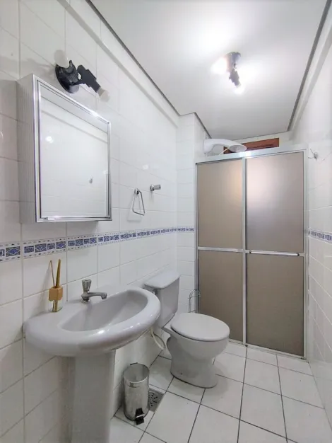 Excelente apartamento para locação no Centro de São Leopoldo.