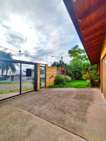 Linda casa para venda e locação, fica no bairro Pinheiro em São Leopoldo!