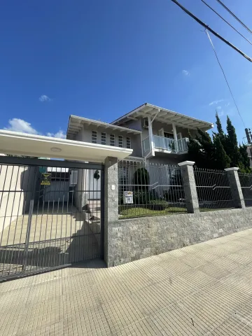 Casa a venda no bairro Cristo rei