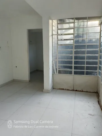 Ótima casa comercial no bairro Cristo Rei à venda R$ 500.000,00