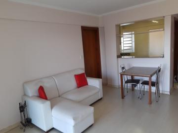 Apartamento de 2 dormitórios com sacada á venda no bairro Fião