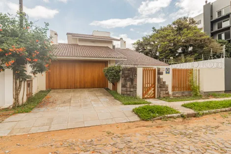 Casa residencial á venda no bairro Pinheiro em São Leopoldo