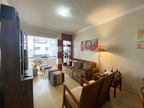 Aconchegante apartamento de 2 dormitórios à venda no centro de São Leopoldo