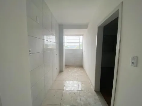 Apartamento com ótima localização no bairro Rio Branco em São Leopoldo, com 2 dormitórios e 1 vaga de garagem.