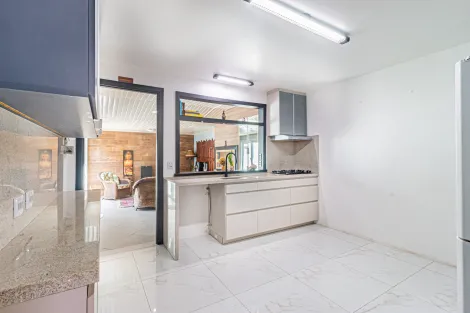 Casa em condomínio à venda no bairro Santa Teresa em São Leopoldo