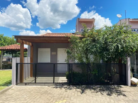 Alugar Casa / Condomínio em São Leopoldo. apenas R$ 330.000,00