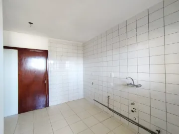 Lindo apartamento com 3 dormitórios, fica no bairro Centro de São Leopoldo!