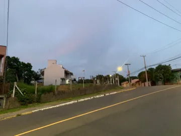 Lindo terreno de esquina, amplo e situado em Novo Hamburgo.