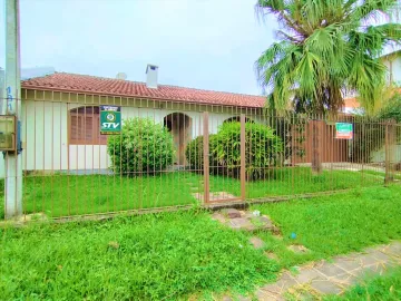Alugar Casa / Residencial em São Leopoldo. apenas R$ 2.500,00