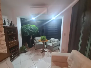 Cobertura de 3 dormitórios com espaço gourmet super aconchegante, no Bairro Morro do Espelho.