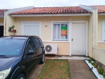 Casa em condomínio para locação, com 2 dormitórios, fica no bairro Feitoria em São Leopoldo!