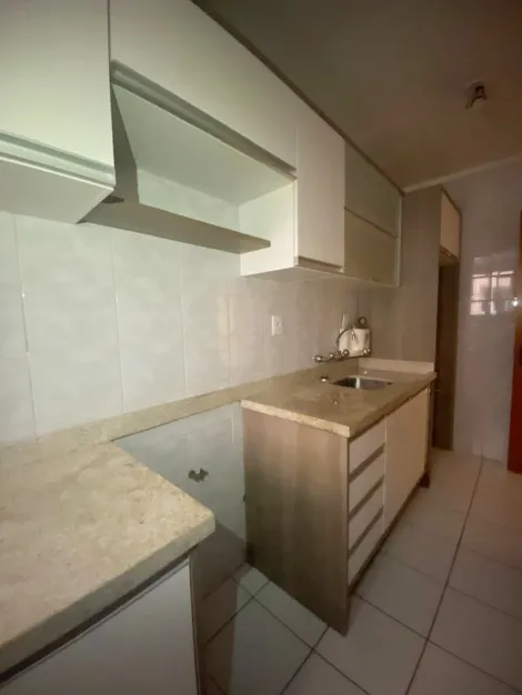 Apartamento semi mobiliado com 2 dormitórios à venda no bairro Rio Branco