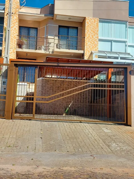 Alugar Casa / Residencial em São Leopoldo. apenas R$ 510.000,00