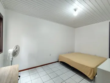 Ótimo apartamento para locação, com 1 dormitório, fica no bairro Cristo Rei em São Leopoldo!