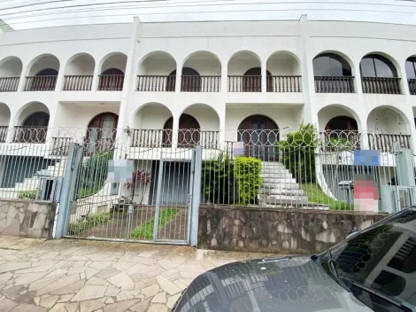 Bela casa residencial com 4 dormtórios localizada no Centro de São Leopoldo