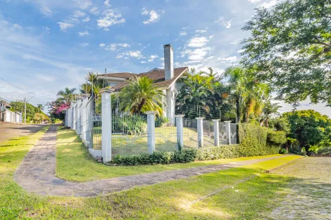 imagem 5 - Casa com 4 dormitórios, semi mobiliada, espaço gourmet, piscina, no Bairro Jardim América imagem 5 - Casa com 4 dormitórios, semi mobiliada, espaço gourmet, piscina, no Bairro Jardim América