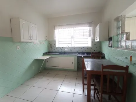 Casa para fins comercial ou residencial com 4 dormitórios à venda no bairro Fião em São Leopoldo