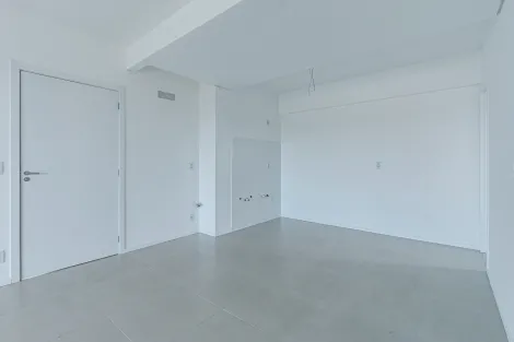 Apartamento de 2 dormitórios e 2 vagas de garagens à venda localizado no Bairro São José.